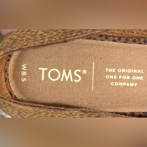 TOMS Mallory Suede Loafers - Picture 8 of 10